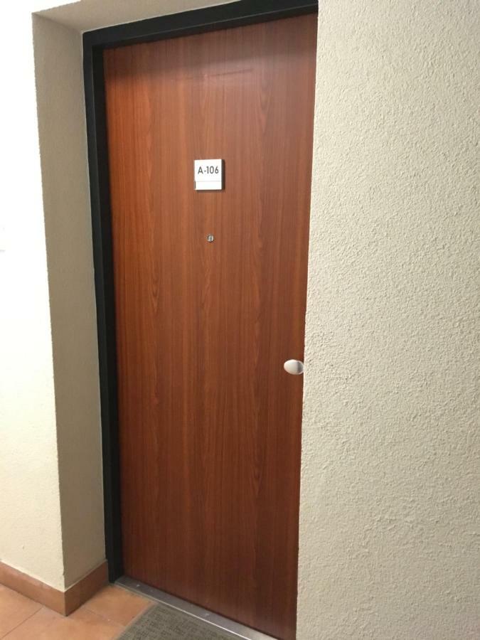 Mse Apartman Мішкольц Екстер'єр фото