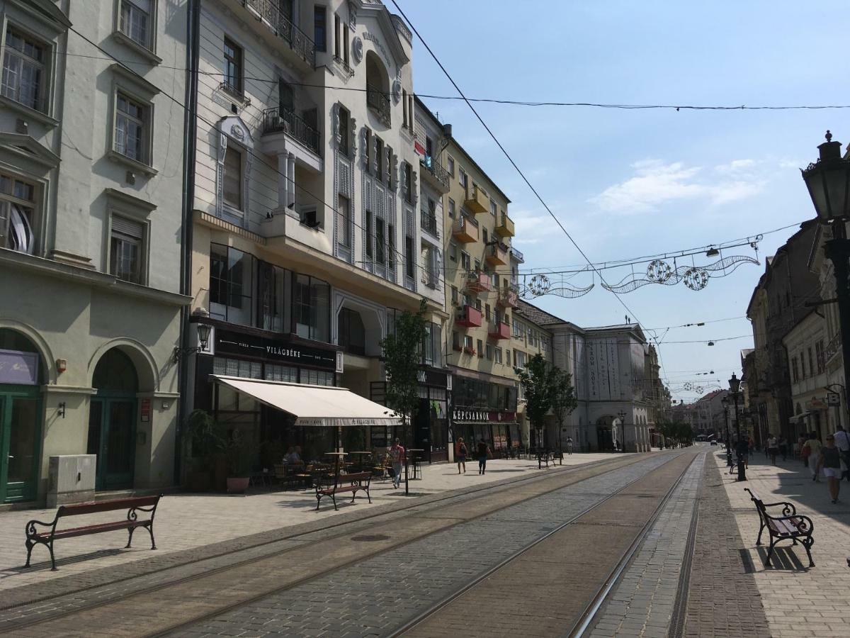 Mse Apartman Мішкольц Екстер'єр фото