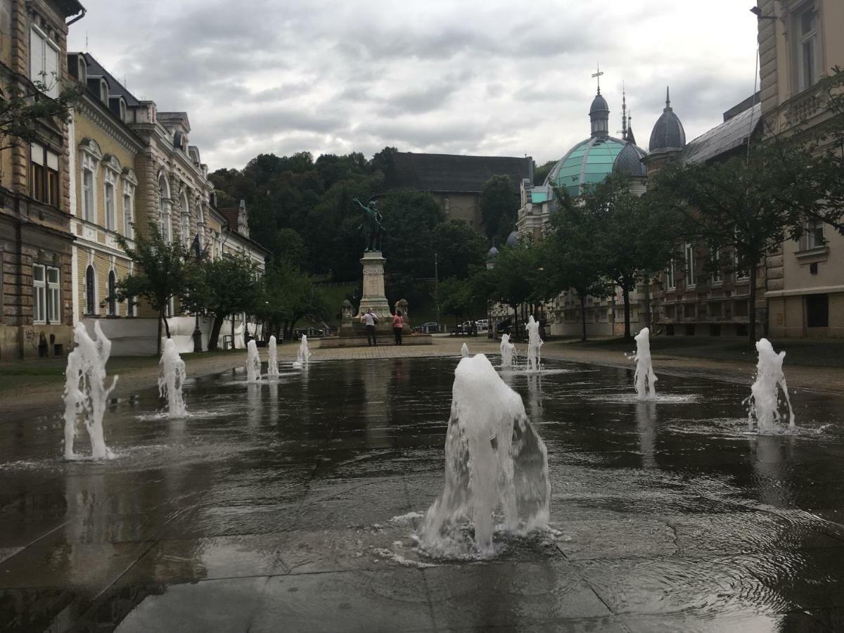 Mse Apartman Мішкольц Екстер'єр фото
