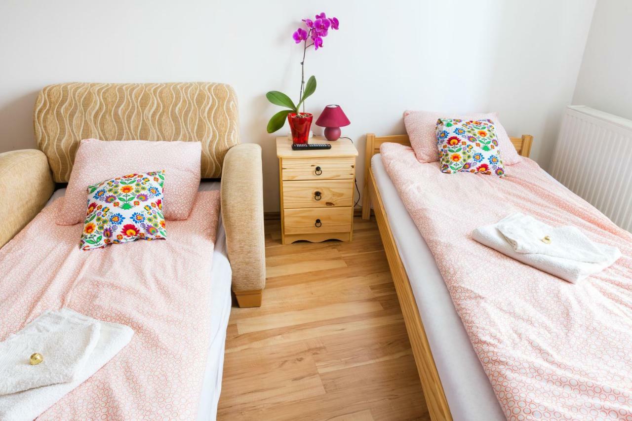 Mse Apartman Мішкольц Екстер'єр фото