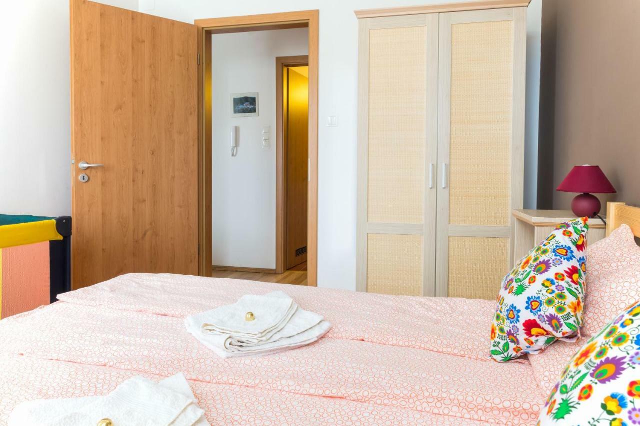Mse Apartman Мішкольц Екстер'єр фото