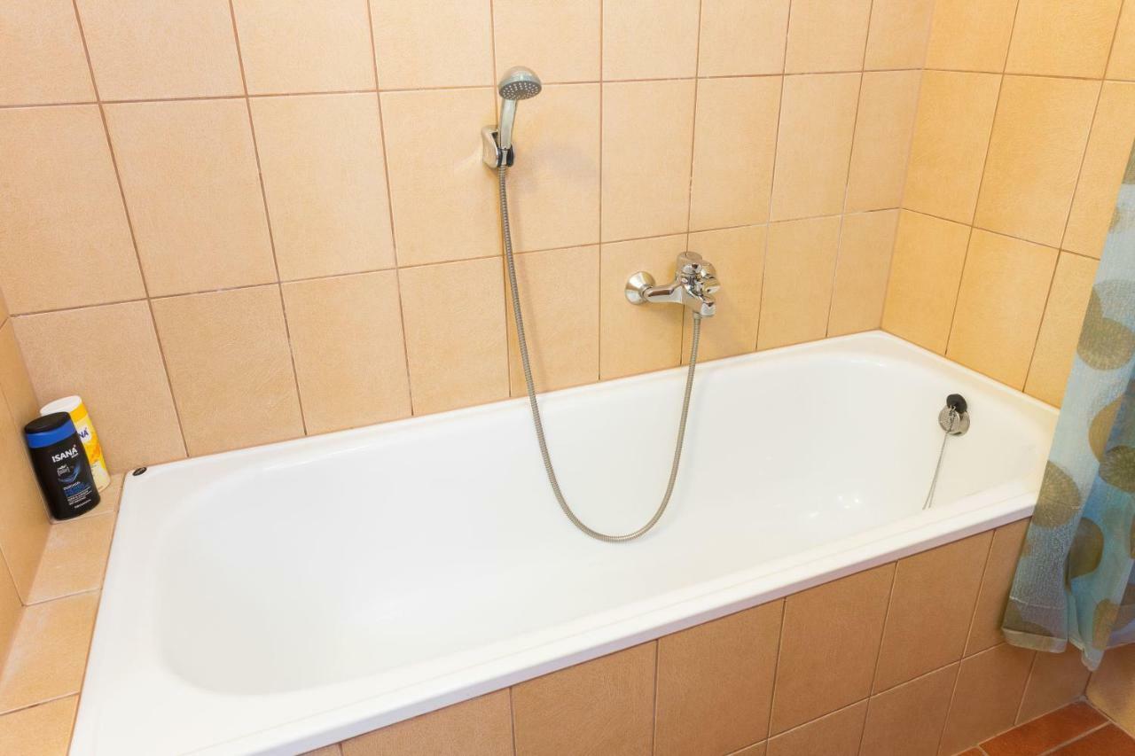 Mse Apartman Мішкольц Екстер'єр фото