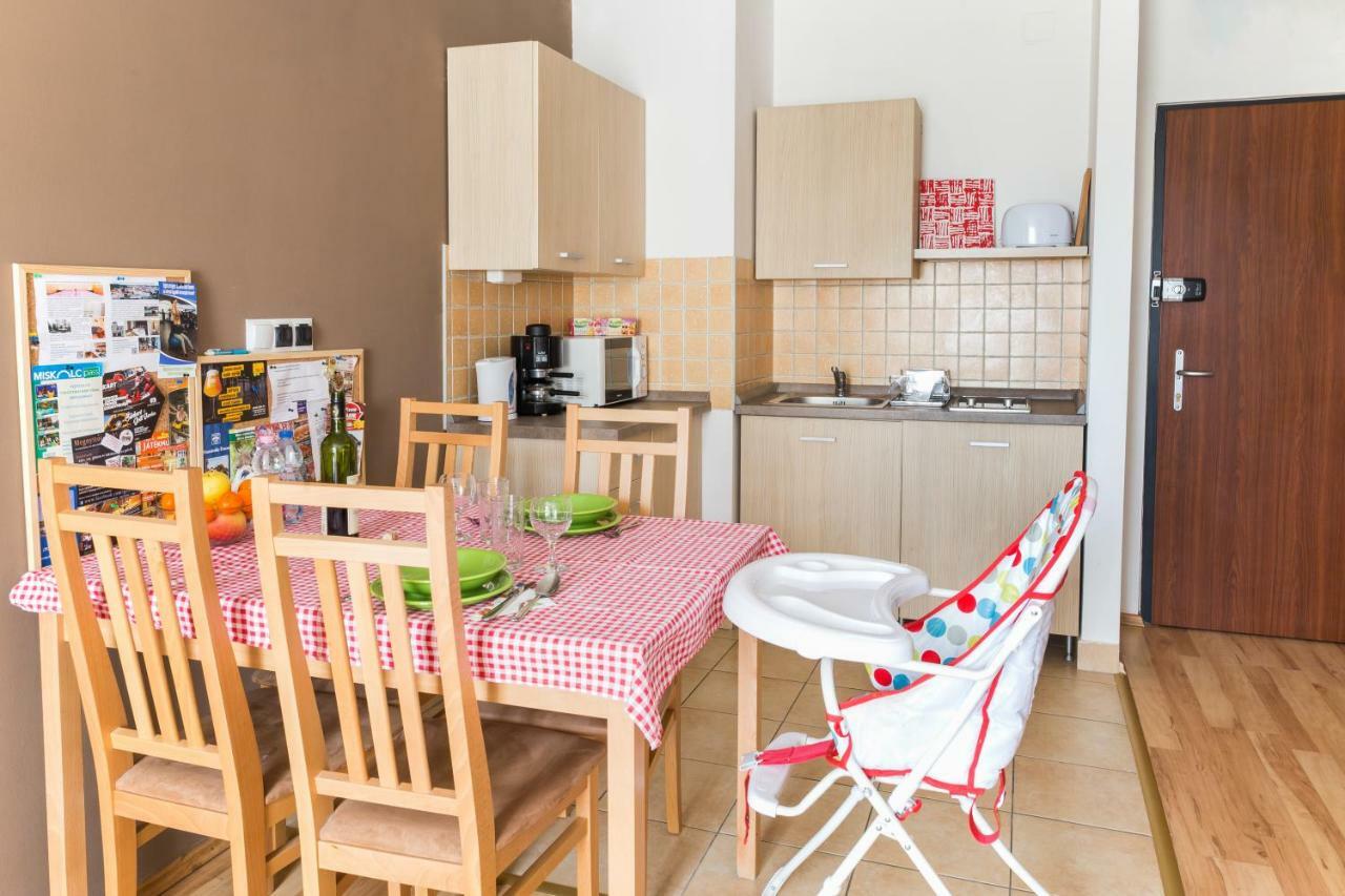 Mse Apartman Мішкольц Екстер'єр фото